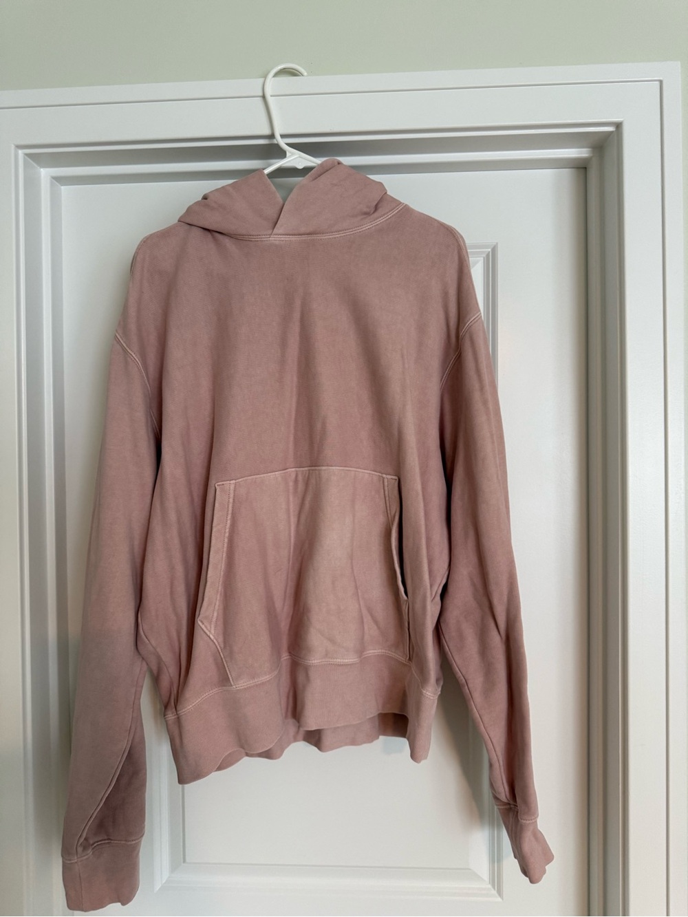 American Eagle Men’s Dusty Rose Hooded Pullover Sweatshirt